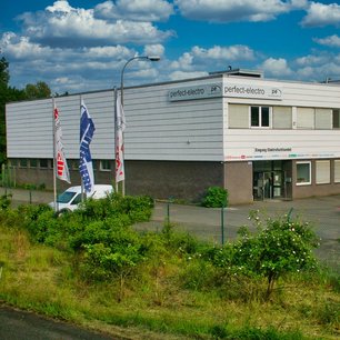 PERFECT-ELECTRO GMBH & CO. KG BERLINER STRASSE 1 · 36251 BAD HERSFELD